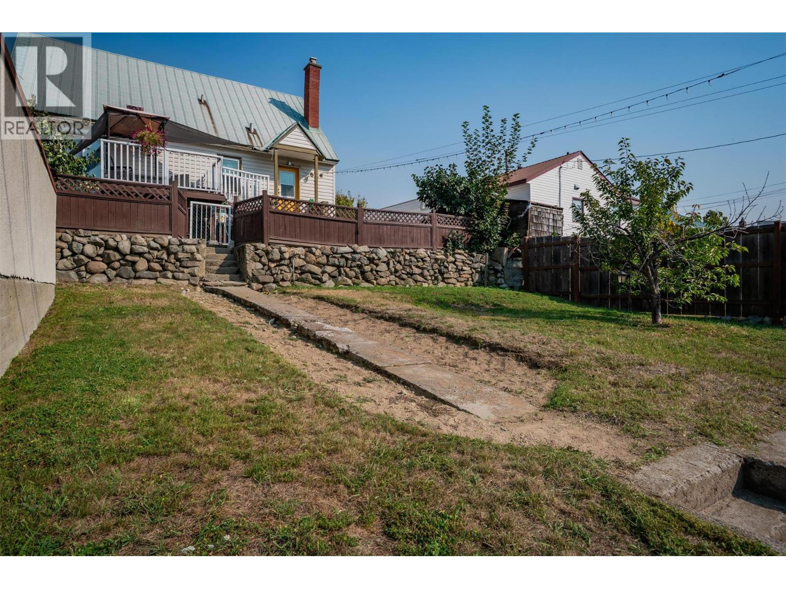936 Thackeray Street, Warfield, British Columbia  V1R 2C2 - Photo 45 - 10363965