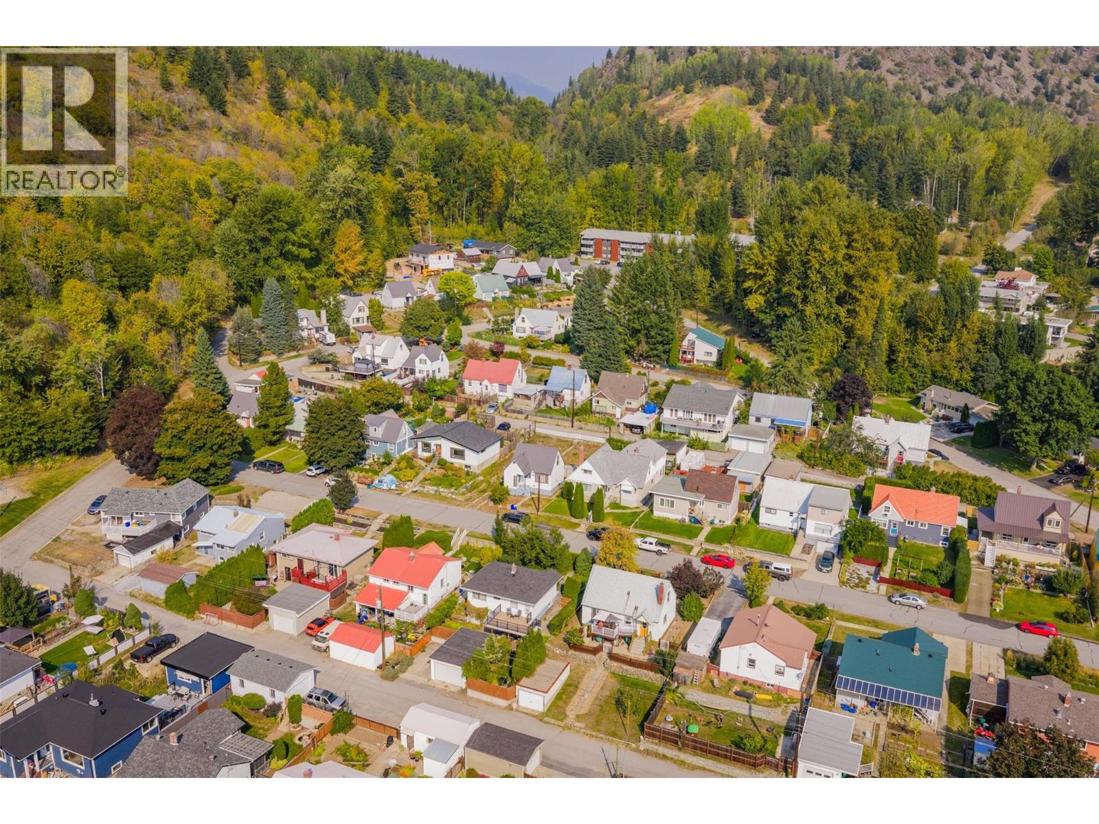 936 Thackeray Street, Warfield, British Columbia  V1R 2C2 - Photo 50 - 10363965