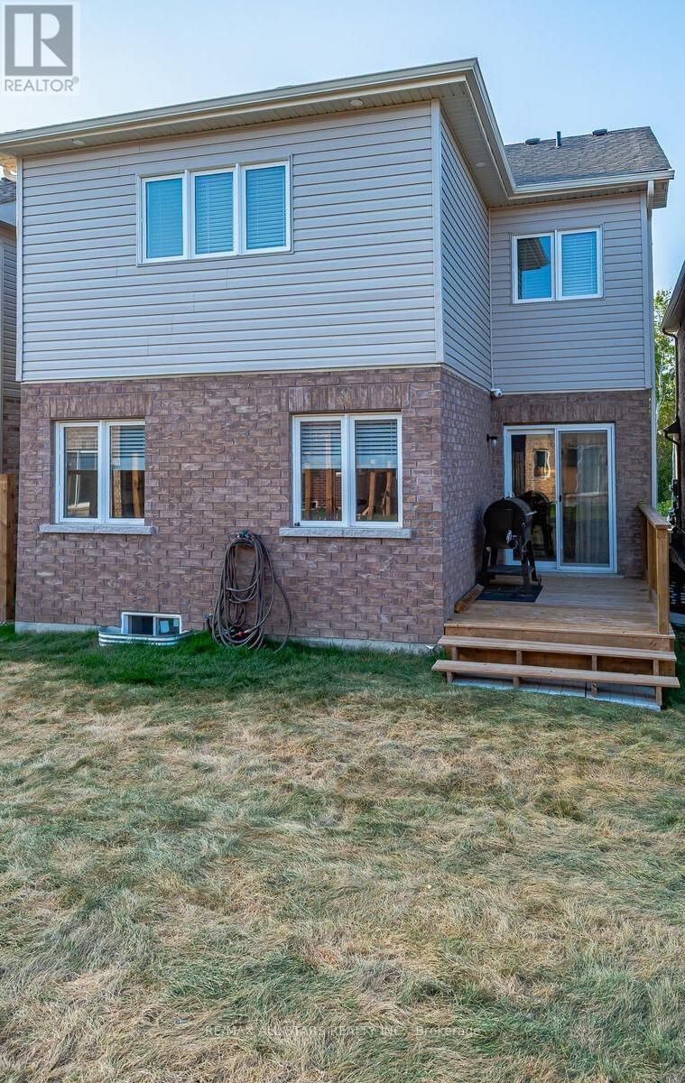 65 Cliff Thompson Court, Georgina, Ontario  L0E 1R0 - Photo 37 - N12340188