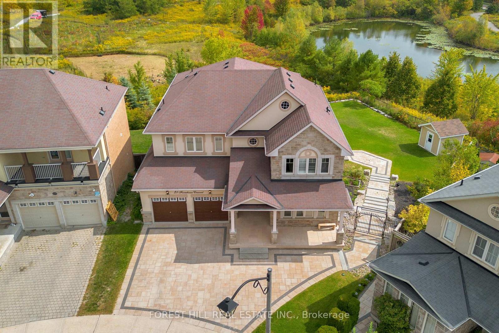 Property at 21 FARMHOUSE CRESCENT image 1