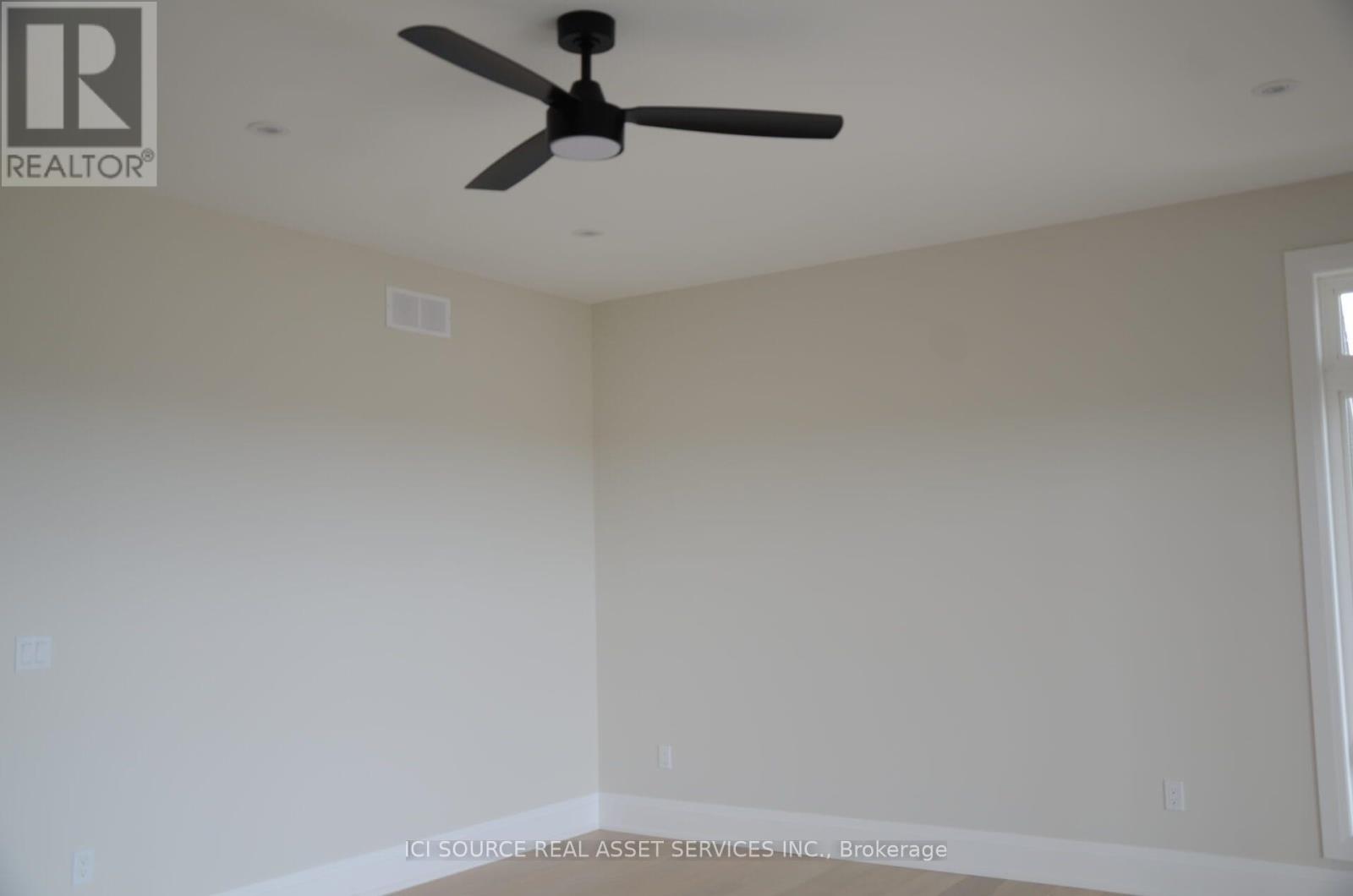 13 Kenmir Avenue, Niagara-On-The-Lake, Ontario  L0S 1J0 - Photo 27 - X12424402