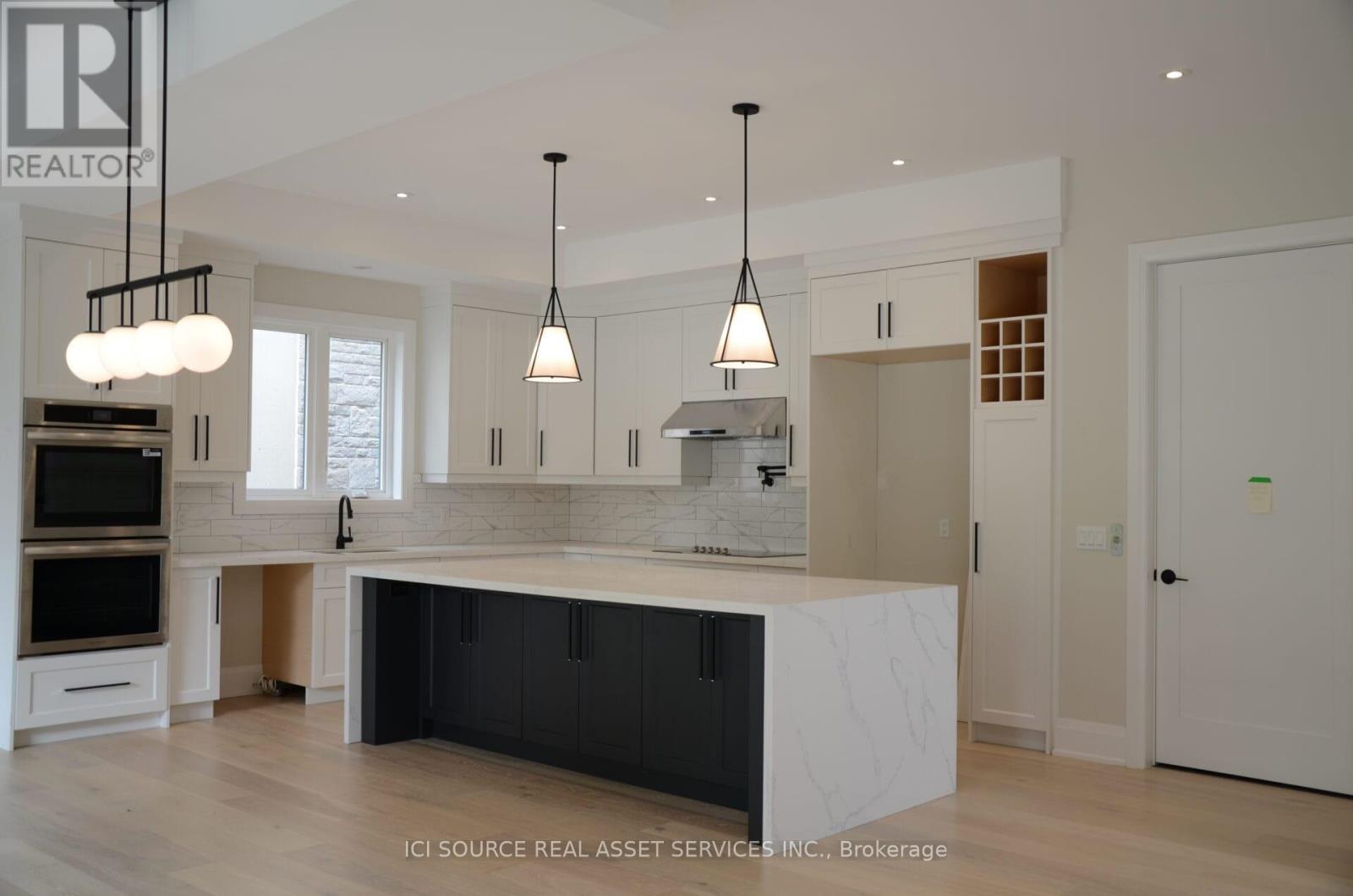 13 Kenmir Avenue, Niagara-On-The-Lake, Ontario  L0S 1J0 - Photo 34 - X12424402