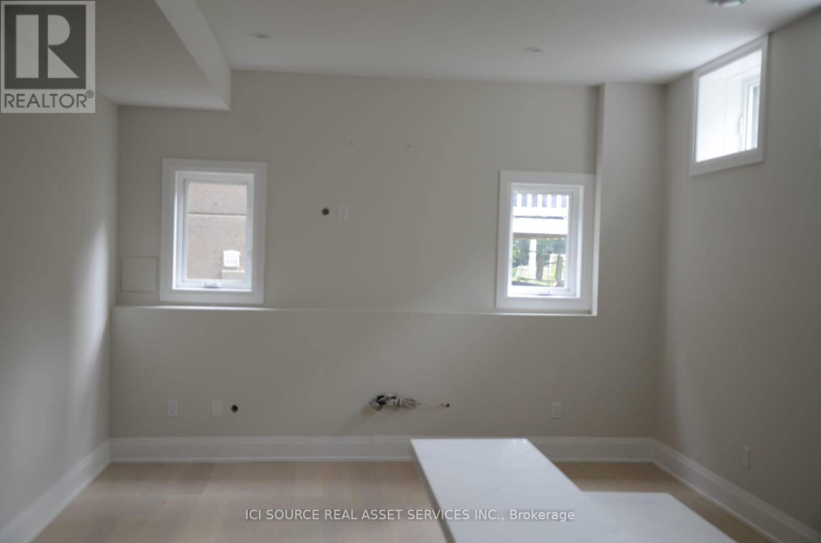 13 Kenmir Avenue, Niagara-On-The-Lake, Ontario  L0S 1J0 - Photo 36 - X12424402