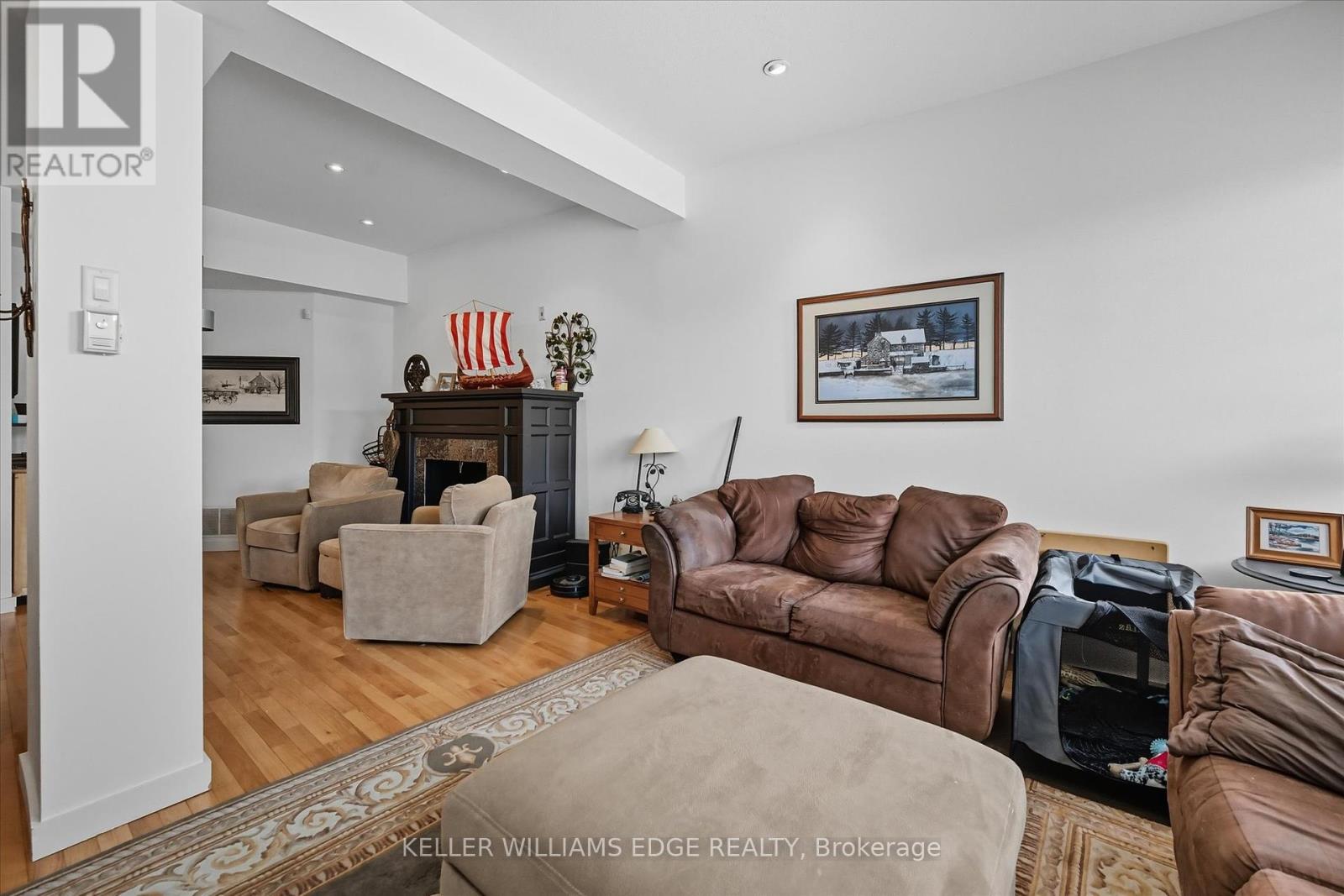 1 - 49 Ontario Street, Grimsby, Ontario  L3M 3H2 - Photo 22 - X12424412