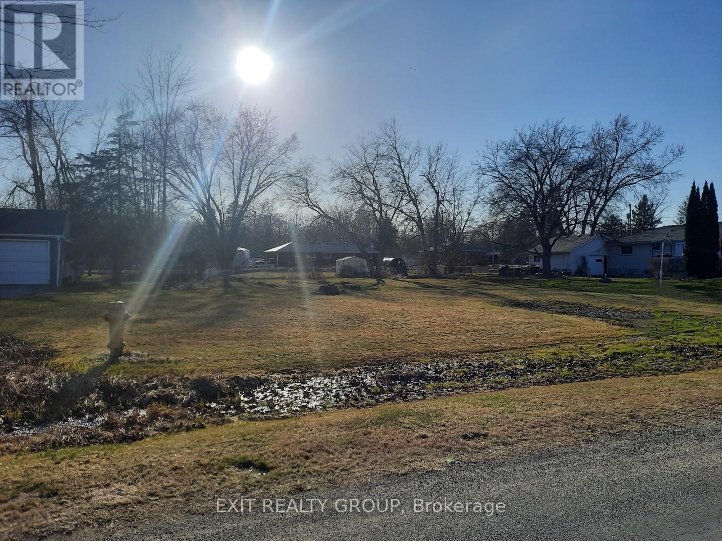 18 ALICE AVENUE, Quinte West, Ontario