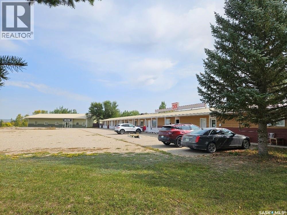 508 Main Street, Arcola, Saskatchewan  S0C 0G0 - Photo 3 - SK018479