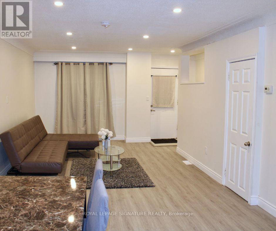 9 Adams Street, Hamilton, Ontario  L8L 5Y1 - Photo 3 - X12420291