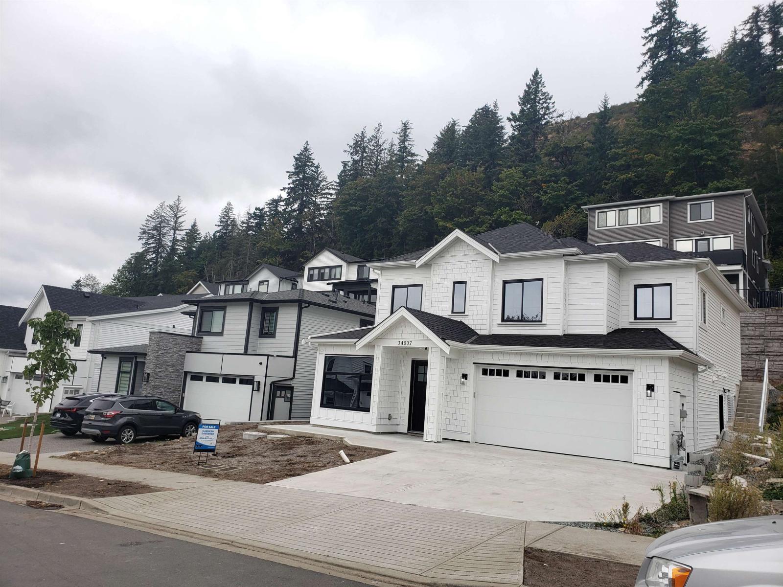 34007 Barker Court, Mission, British Columbia  V2V 6B2 - Photo 7 - R3046911