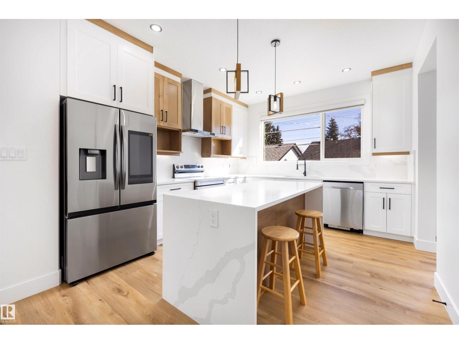10711 52 St Nw, Edmonton, Alberta  T6A 2H1 - Photo 4 - E4459255