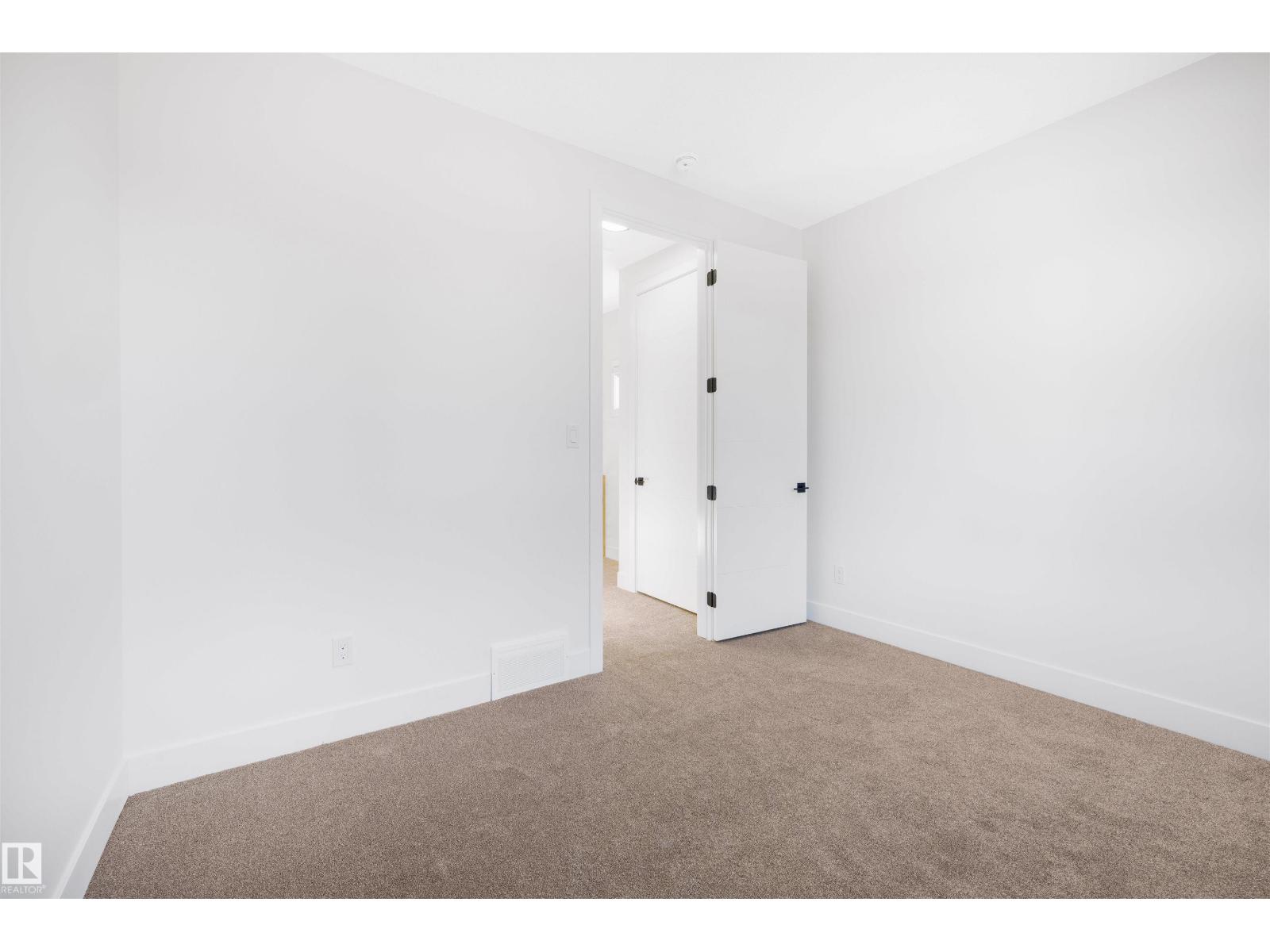 10711 52 St Nw, Edmonton, Alberta  T6A 2H1 - Photo 28 - E4459255
