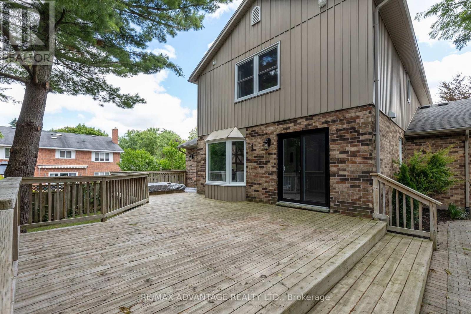 1809 Phillbrook Drive, London North, Ontario  N5X 2Y2 - Photo 37 - X12377777