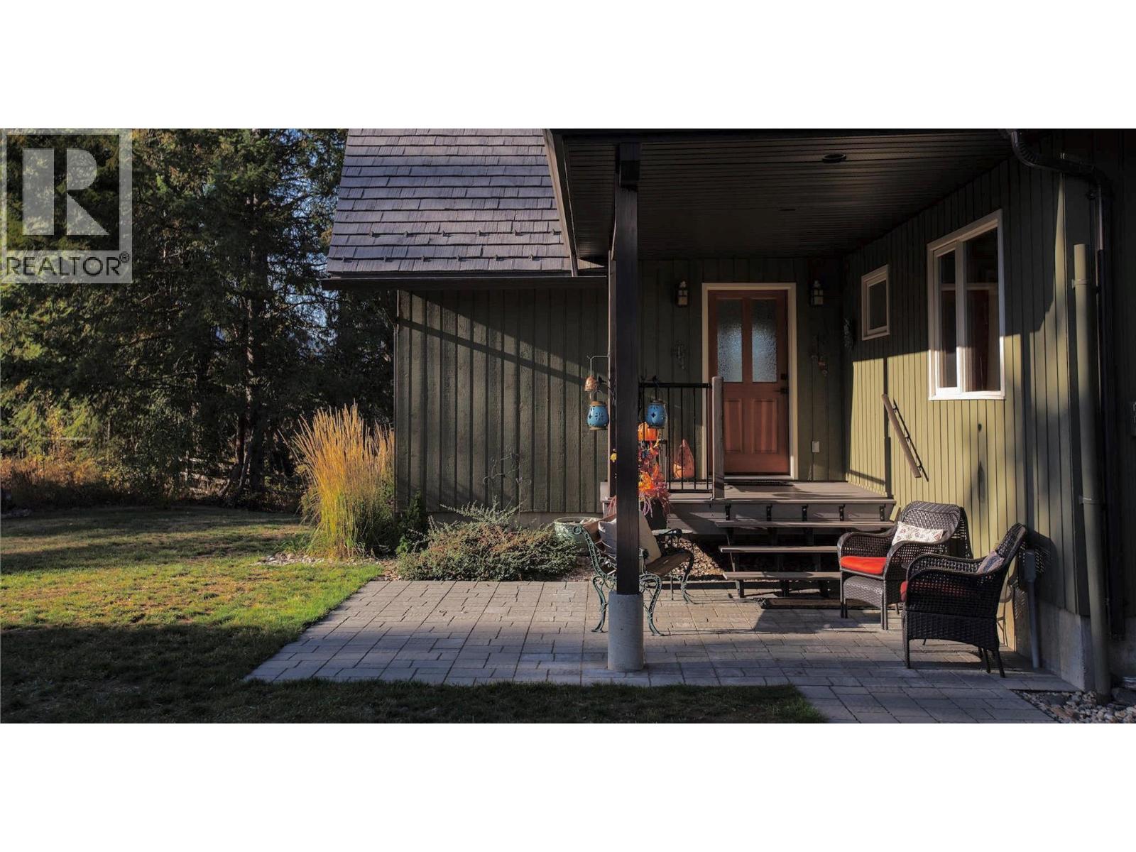 3306 Krestova Road, Krestova, British Columbia  V0G 1H2 - Photo 28 - 10363607