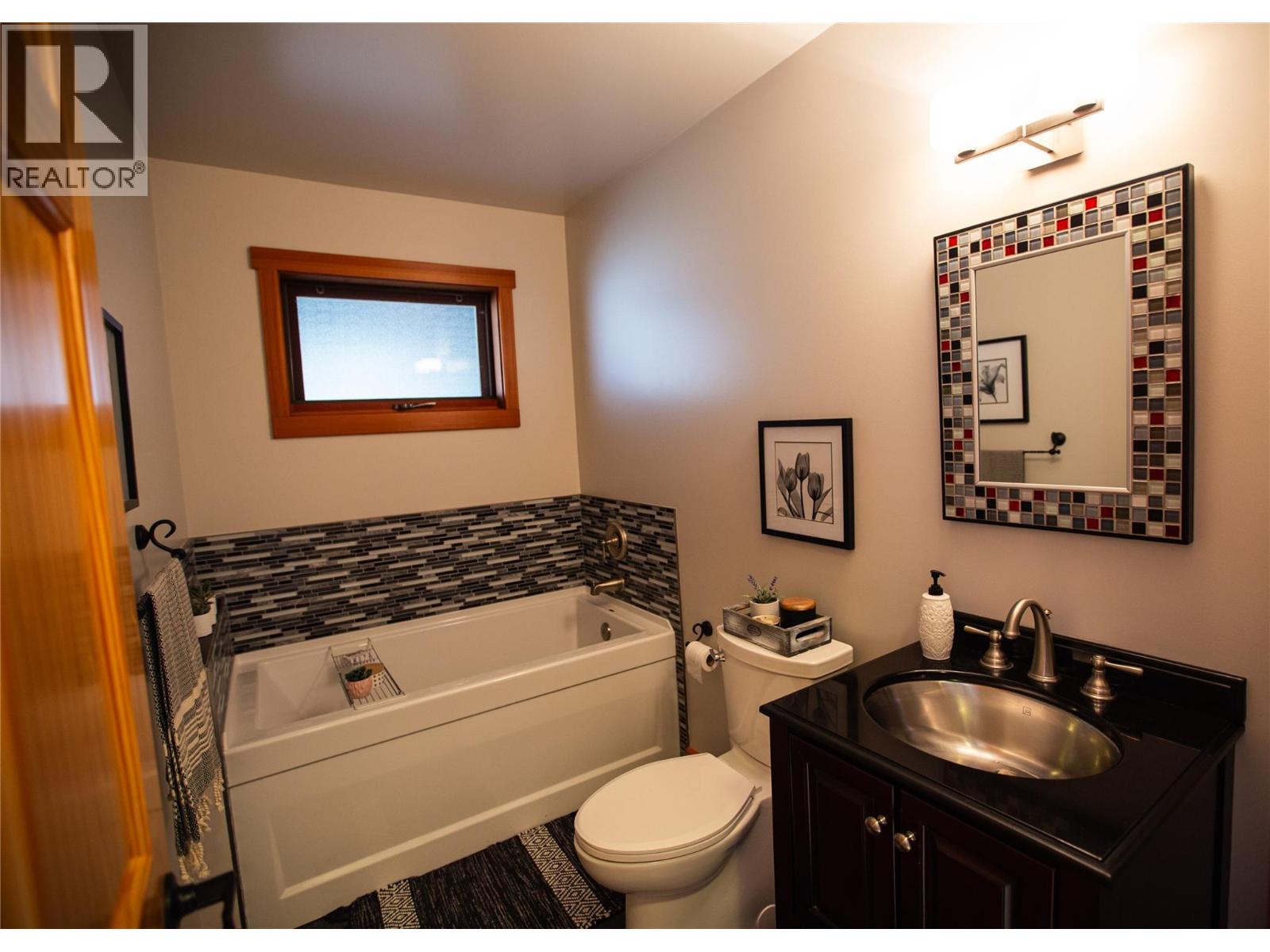 3306 Krestova Road, Krestova, British Columbia  V0G 1H2 - Photo 60 - 10363607