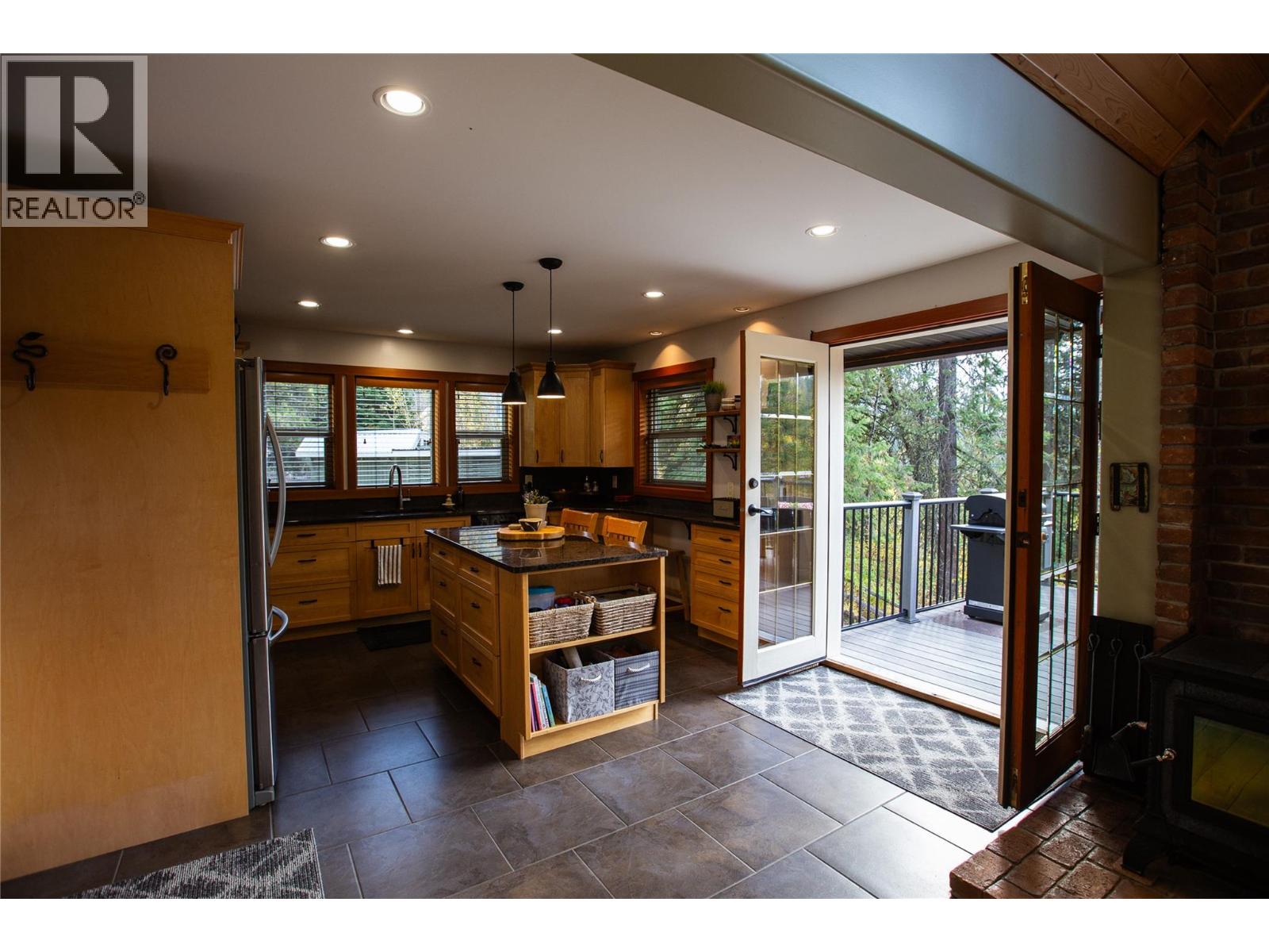 3306 Krestova Road, Krestova, British Columbia  V0G 1H2 - Photo 67 - 10363607
