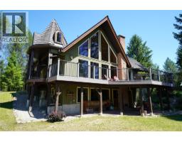 3306 Krestova Road, krestova, British Columbia