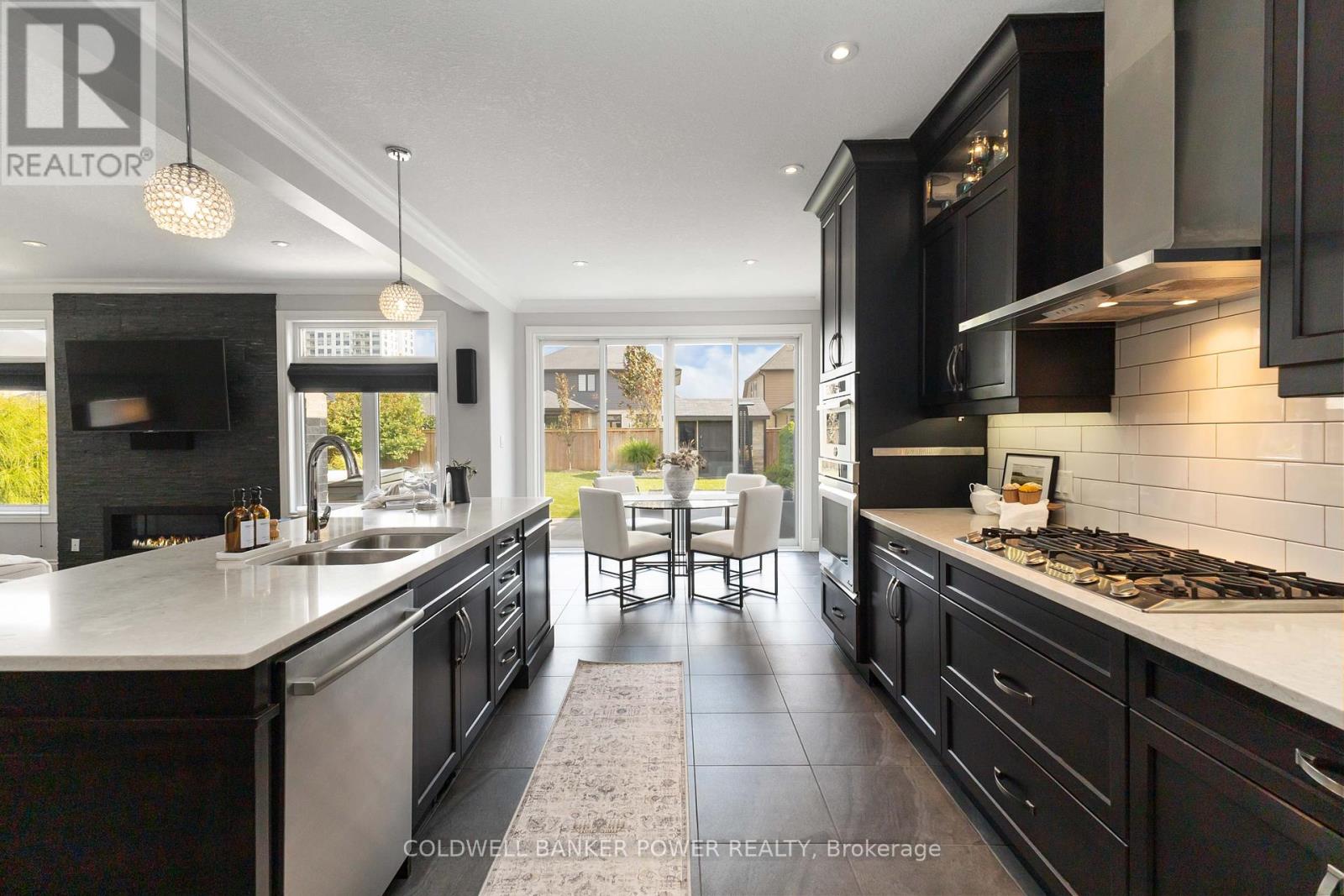 787 Hickorystick Key, London North, Ontario  N6G 0M9 - Photo 10 - X12424712