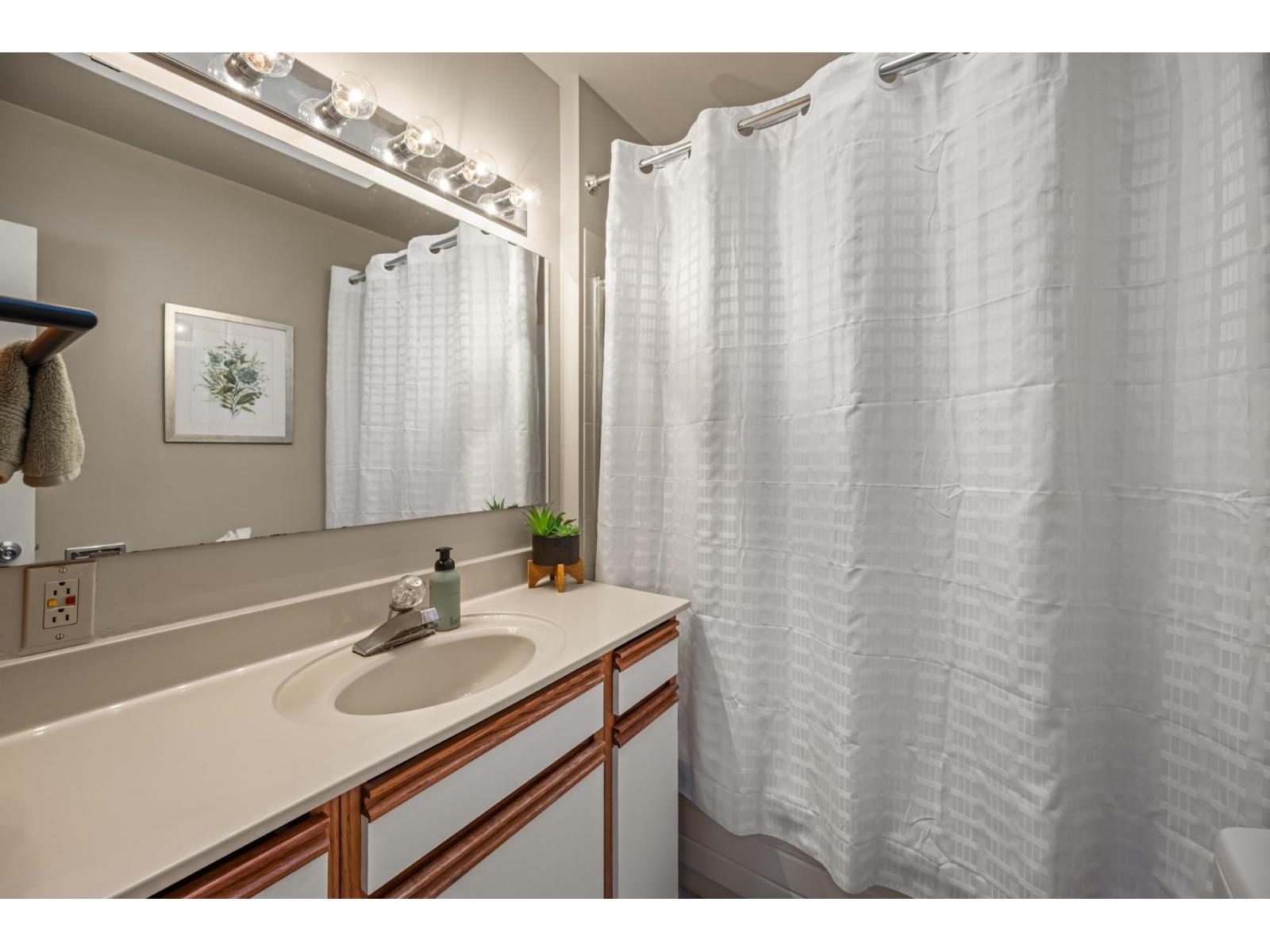 10142 128a Street, Surrey, British Columbia  V3T 3E6 - Photo 20 - R3051280