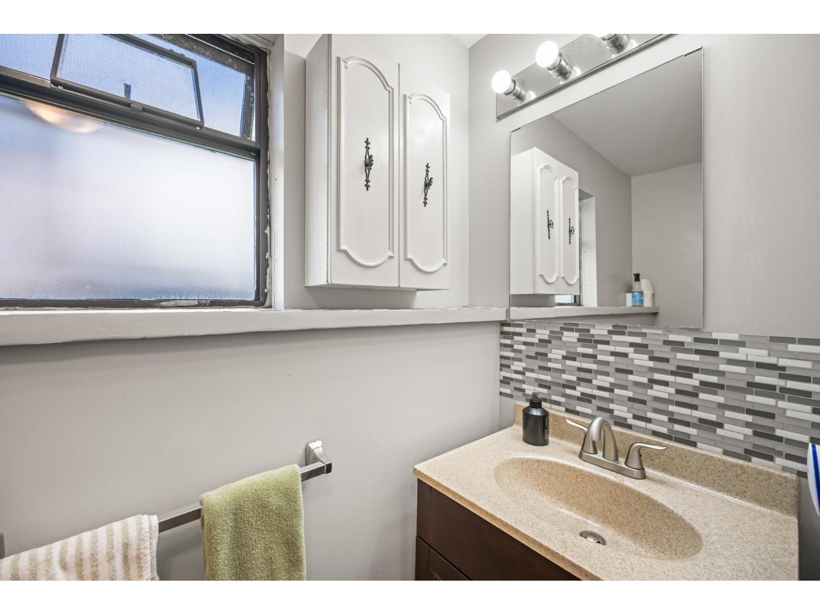 10142 128a Street, Surrey, British Columbia  V3T 3E6 - Photo 21 - R3051280