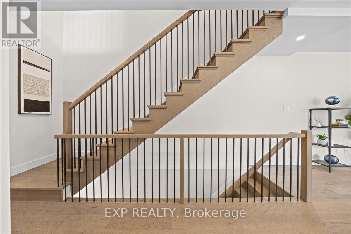 71 King George Street, Ottawa, Ontario  K1K 1V4 - Photo 6 - X12424584