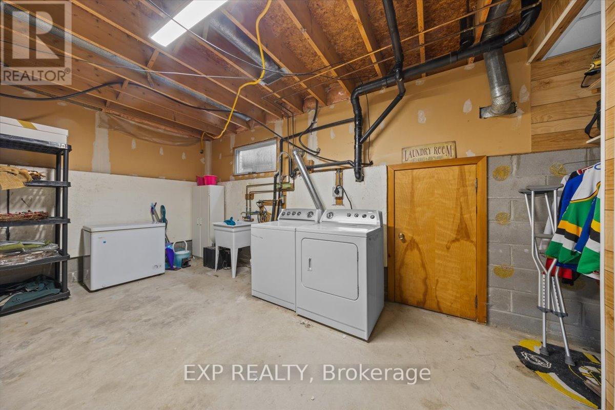 2653 Glen Street, Ottawa, Ontario  K0A 2P0 - Photo 37 - X12424619