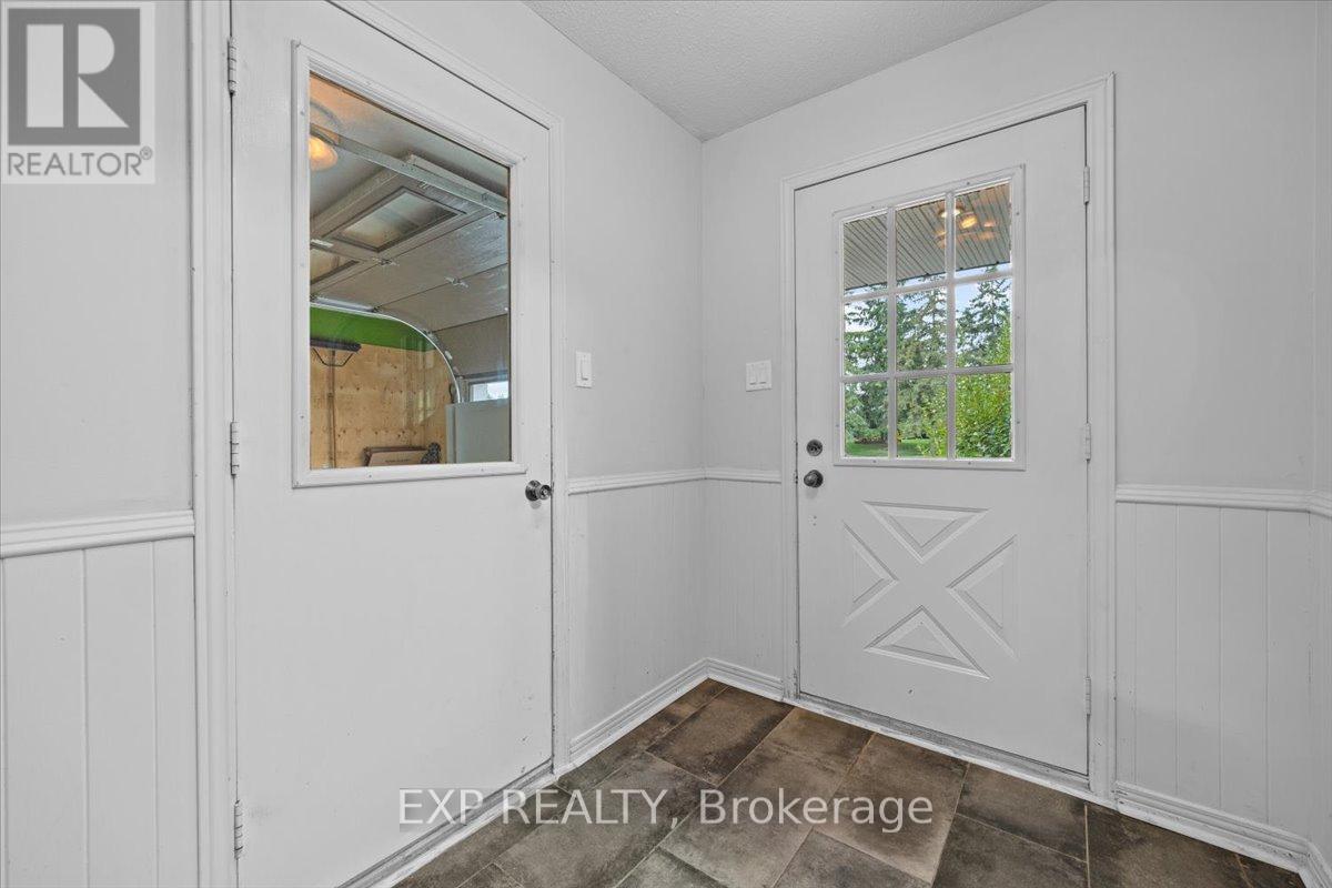 2653 Glen Street, Ottawa, Ontario  K0A 2P0 - Photo 6 - X12424619