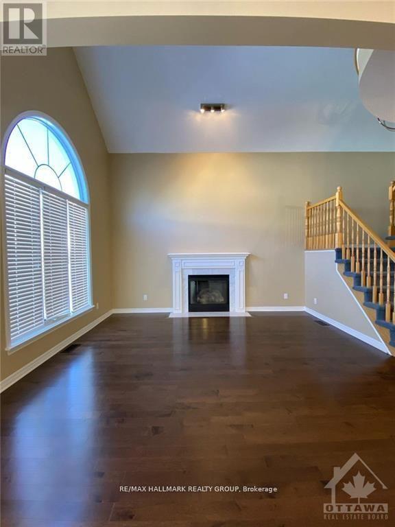 50 Bellingham Place, Ottawa, Ontario  K1T 4B3 - Photo 11 - X12424625