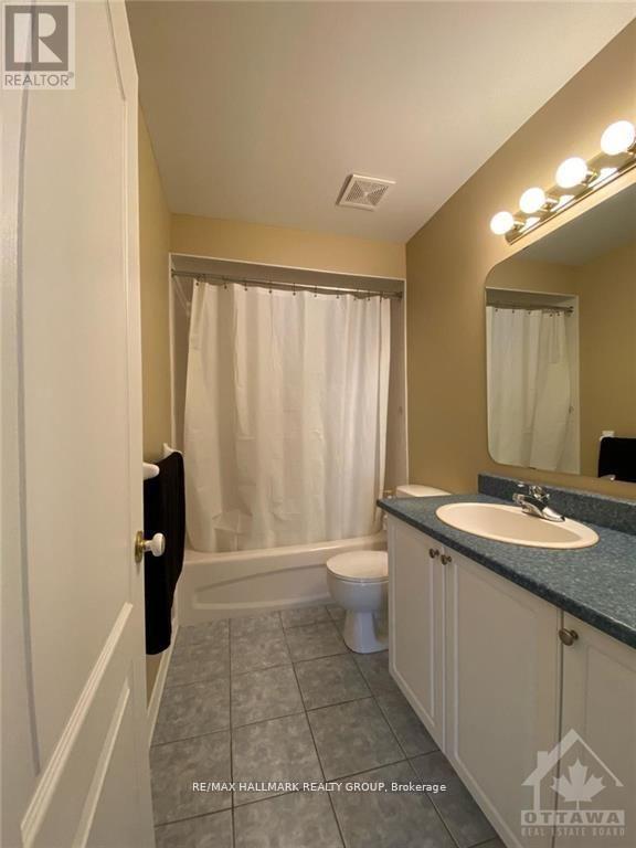 50 Bellingham Place, Ottawa, Ontario  K1T 4B3 - Photo 18 - X12424625