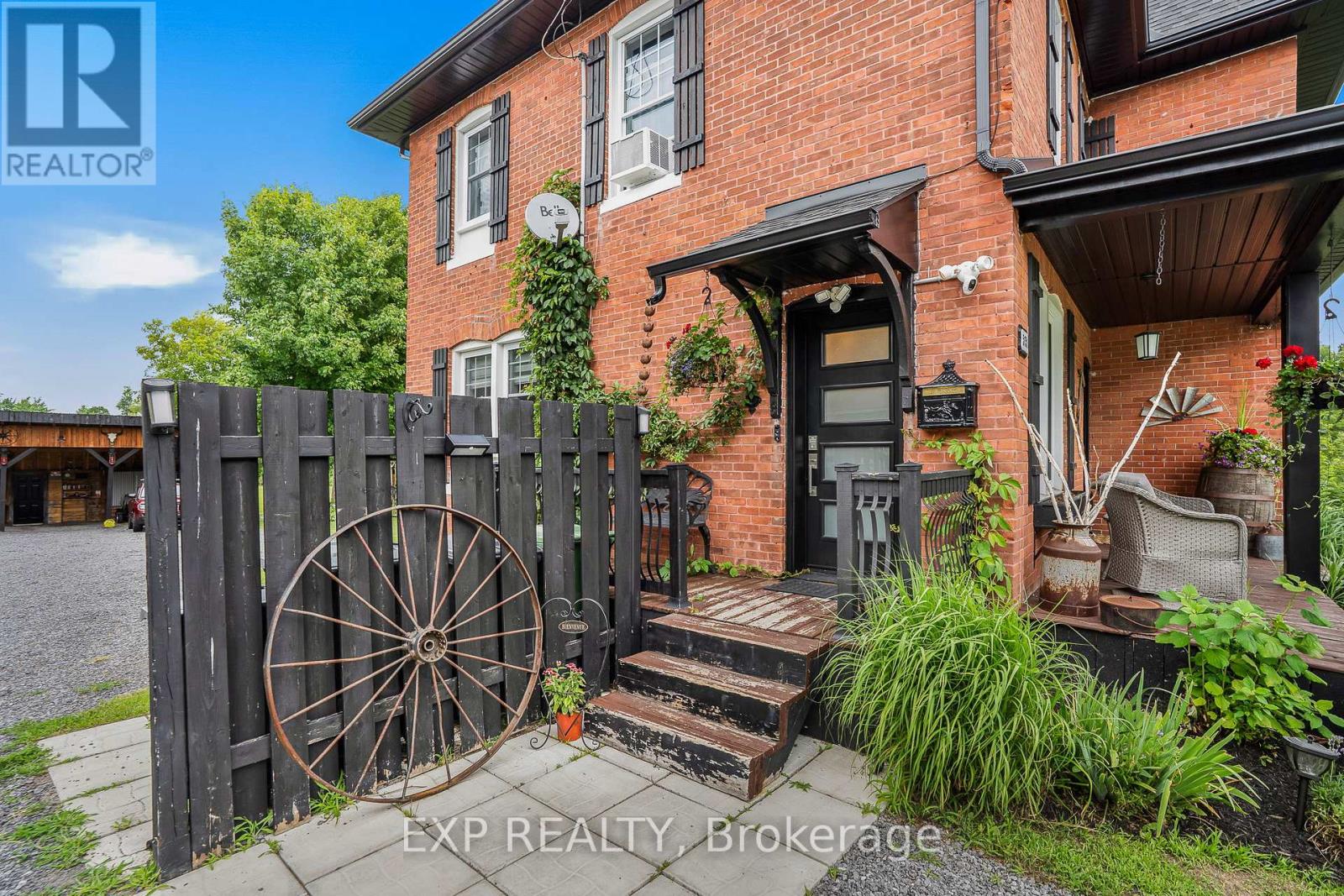 5151 County 10 Road, The Nation, Ontario  K0B 1G0 - Photo 3 - X12424635