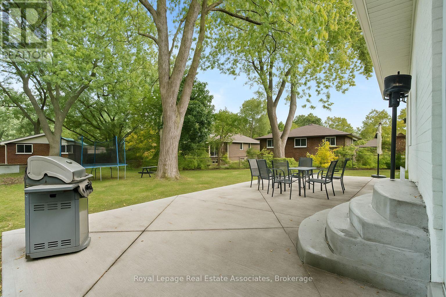 23 Thorley Drive, Hamilton, Ontario  L8T 2Y9 - Photo 46 - X12424274