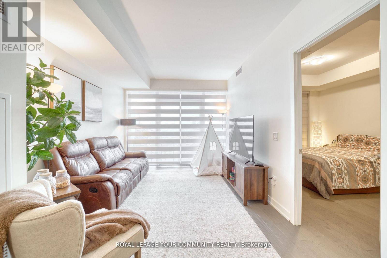 1711 - 330 Richmond Street W, Toronto, Ontario  M5V 1X2 - Photo 7 - C12424534
