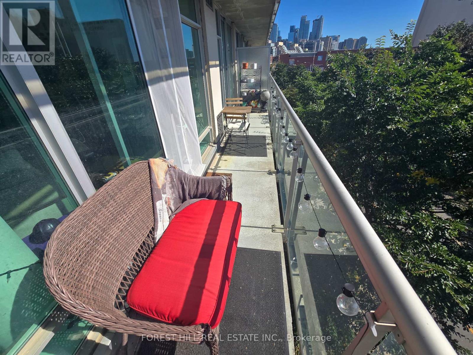 516 - 650 Queens Quay W Boulevard, Toronto, Ontario  M5V 3N2 - Photo 4 - C12424553