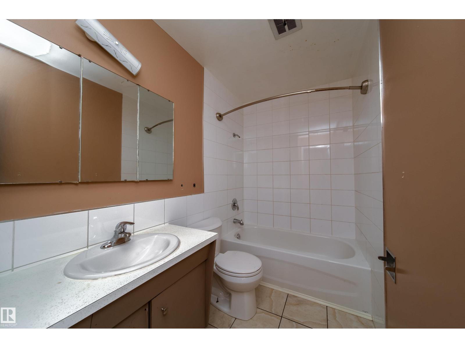 3119-3121 113 Av Nw, Edmonton, Alberta  T5W 0P3 - Photo 18 - E4458758