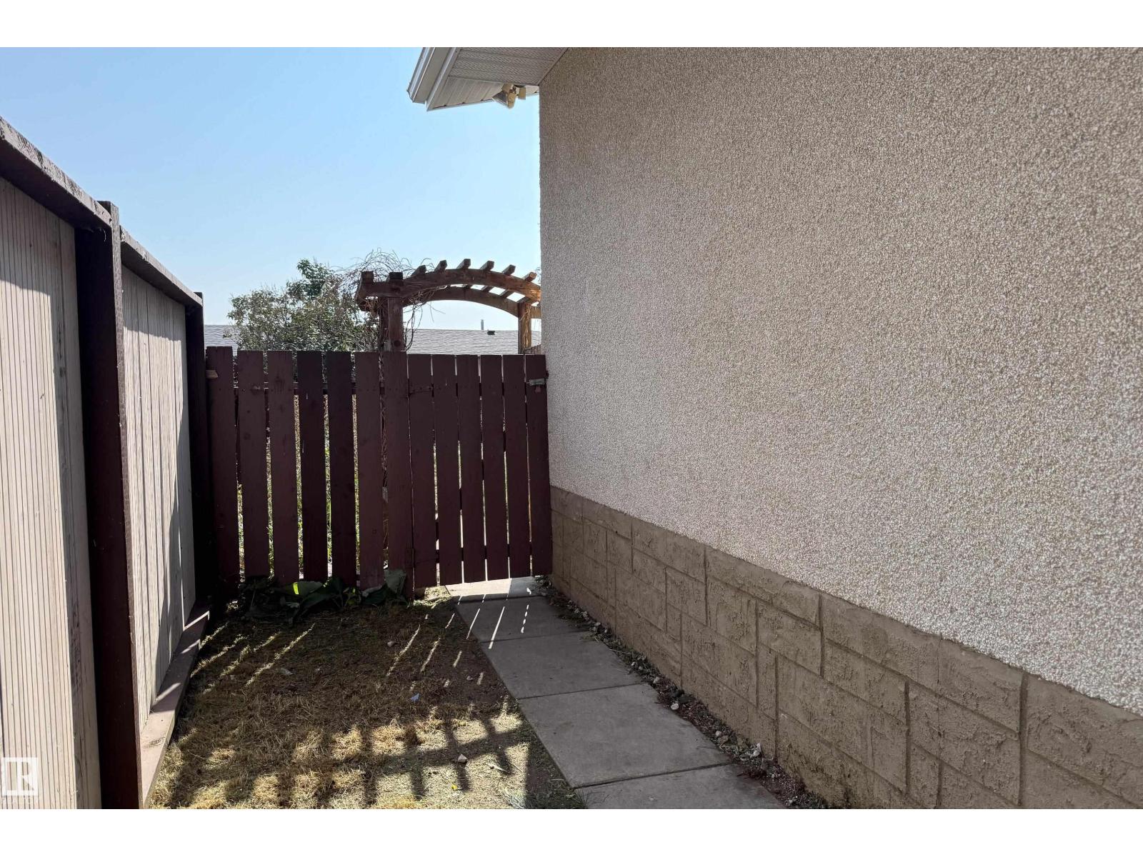 3119-3121 113 Av Nw, Edmonton, Alberta  T5W 0P3 - Photo 27 - E4458758