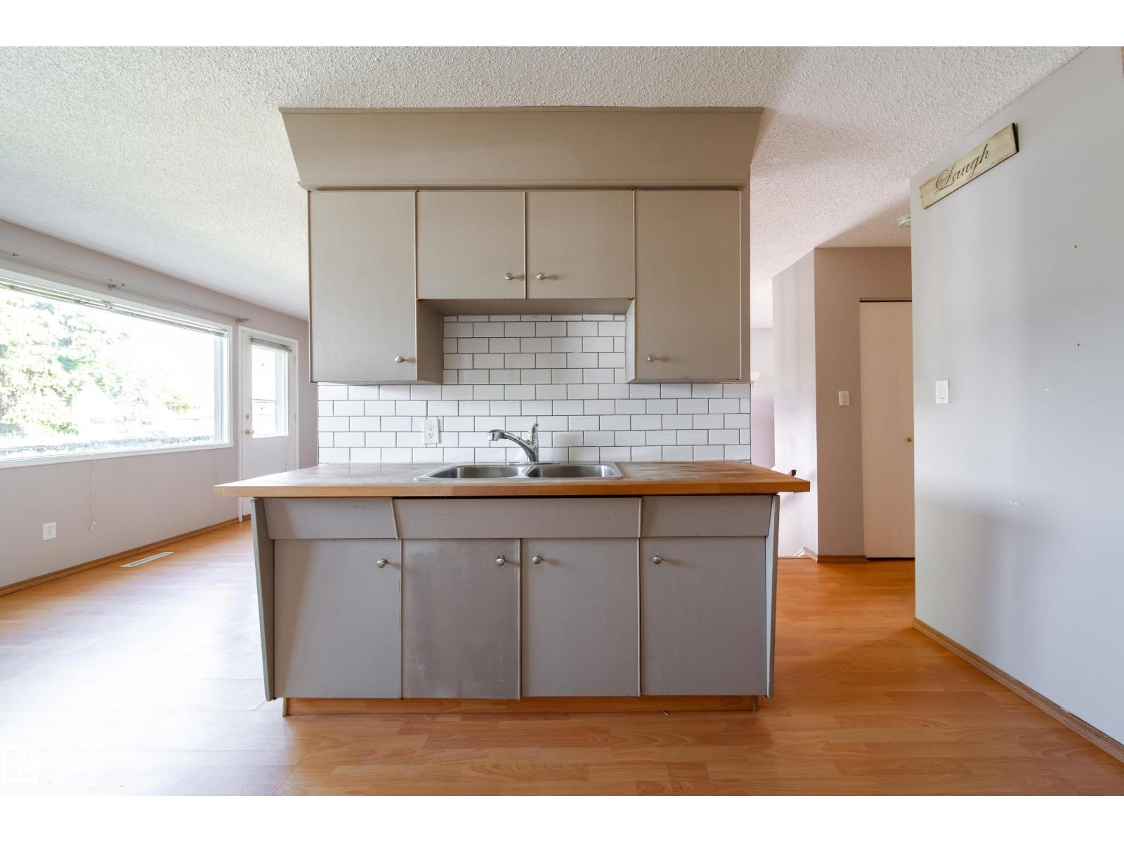 3119-3121 113 Av Nw, Edmonton, Alberta  T5W 0P3 - Photo 8 - E4458758