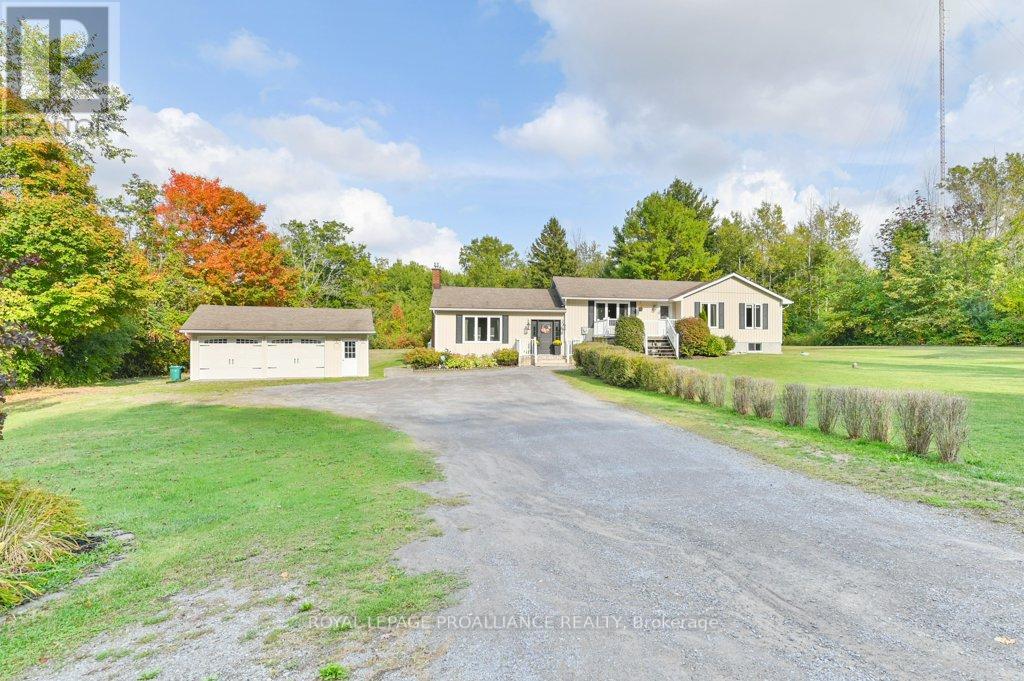 466 Mackenzie Road, Quinte West, Ontario  K0K 2C0 - Photo 2 - X12424592