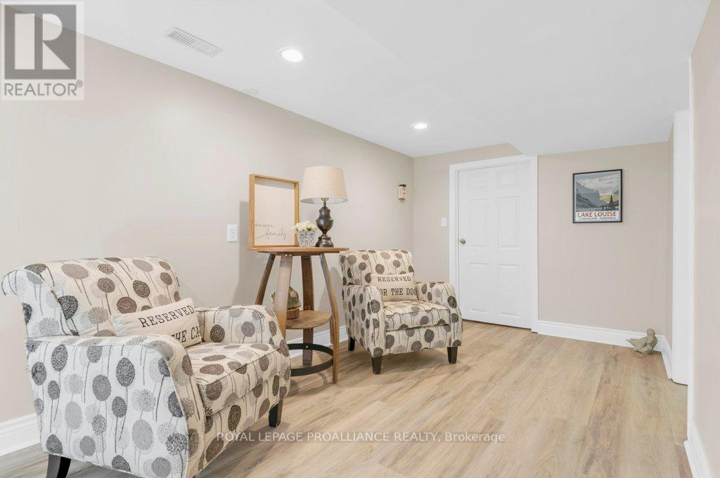 466 Mackenzie Road, Quinte West, Ontario  K0K 2C0 - Photo 29 - X12424592