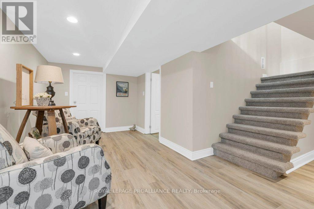 466 Mackenzie Road, Quinte West, Ontario  K0K 2C0 - Photo 30 - X12424592