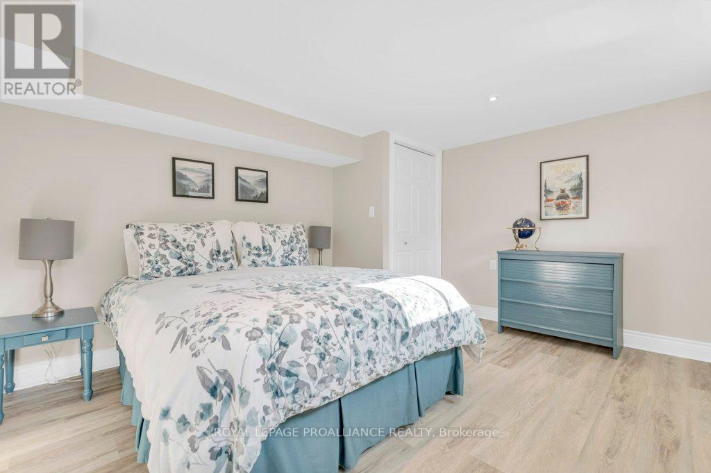 466 Mackenzie Road, Quinte West, Ontario  K0K 2C0 - Photo 32 - X12424592