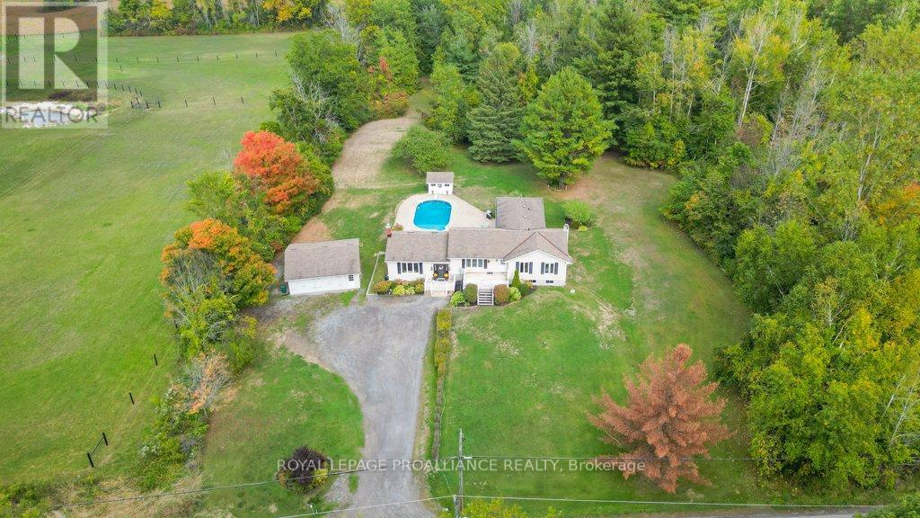 466 Mackenzie Road, Quinte West, Ontario  K0K 2C0 - Photo 43 - X12424592