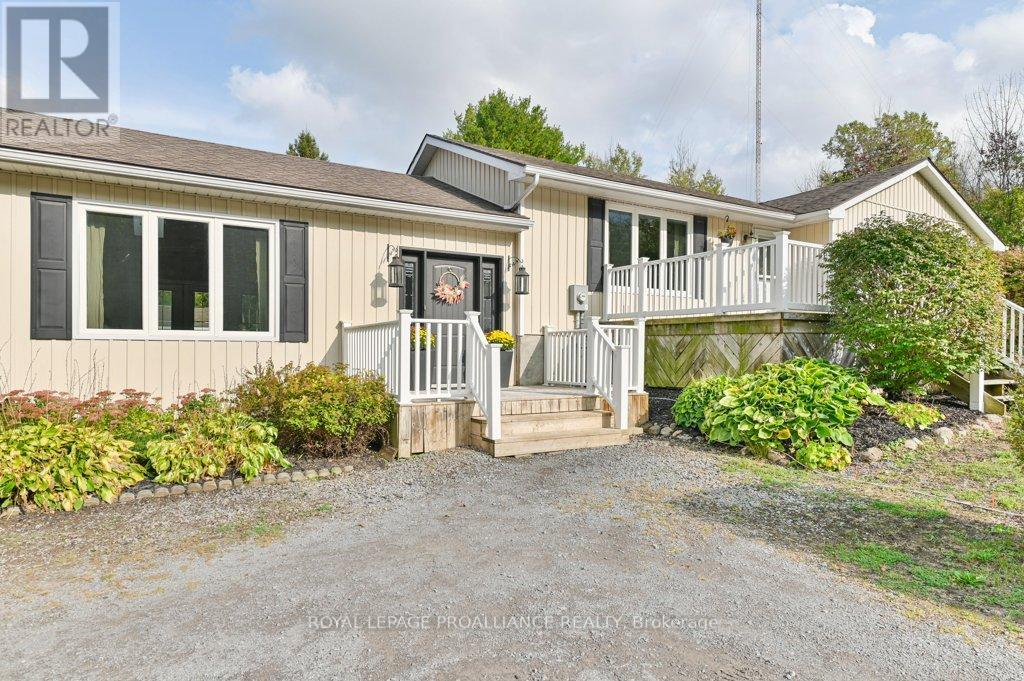 466 Mackenzie Road, Quinte West, Ontario  K0K 2C0 - Photo 6 - X12424592