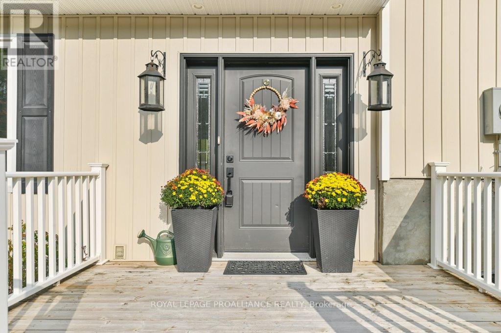 466 Mackenzie Road, Quinte West, Ontario  K0K 2C0 - Photo 7 - X12424592