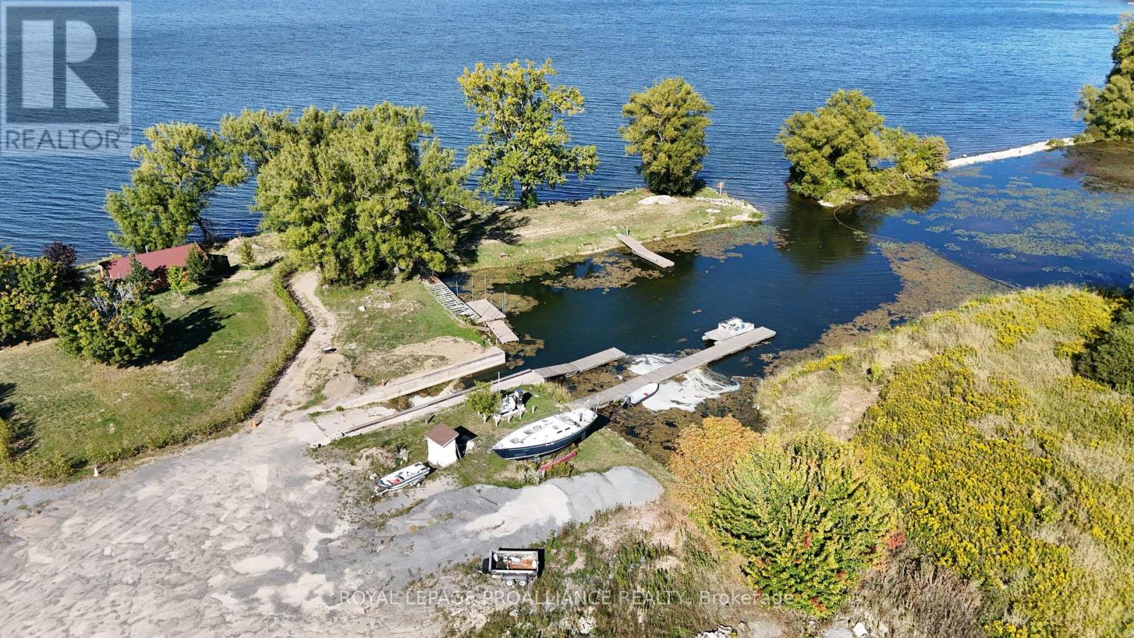 34 Owen Lane, Prince Edward County, Ontario  K0K 1W0 - Photo 16 - X12424610