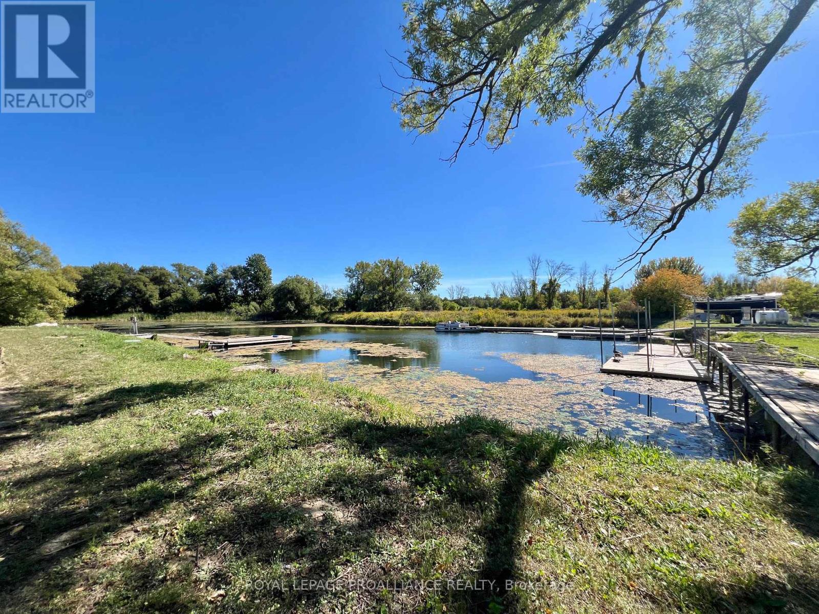 34 Owen Lane, Prince Edward County, Ontario  K0K 1W0 - Photo 18 - X12424610