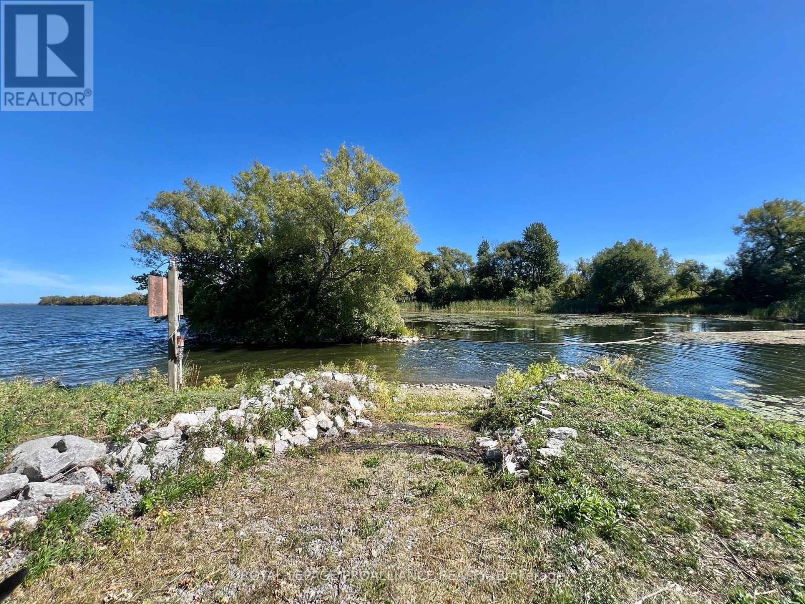 34 Owen Lane, Prince Edward County, Ontario  K0K 1W0 - Photo 19 - X12424610