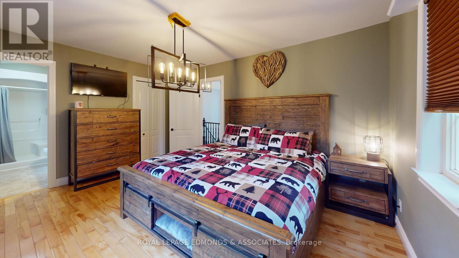 4 Steffen Street, Petawawa, Ontario  K8H 3L8 - Photo 23 - X12421903