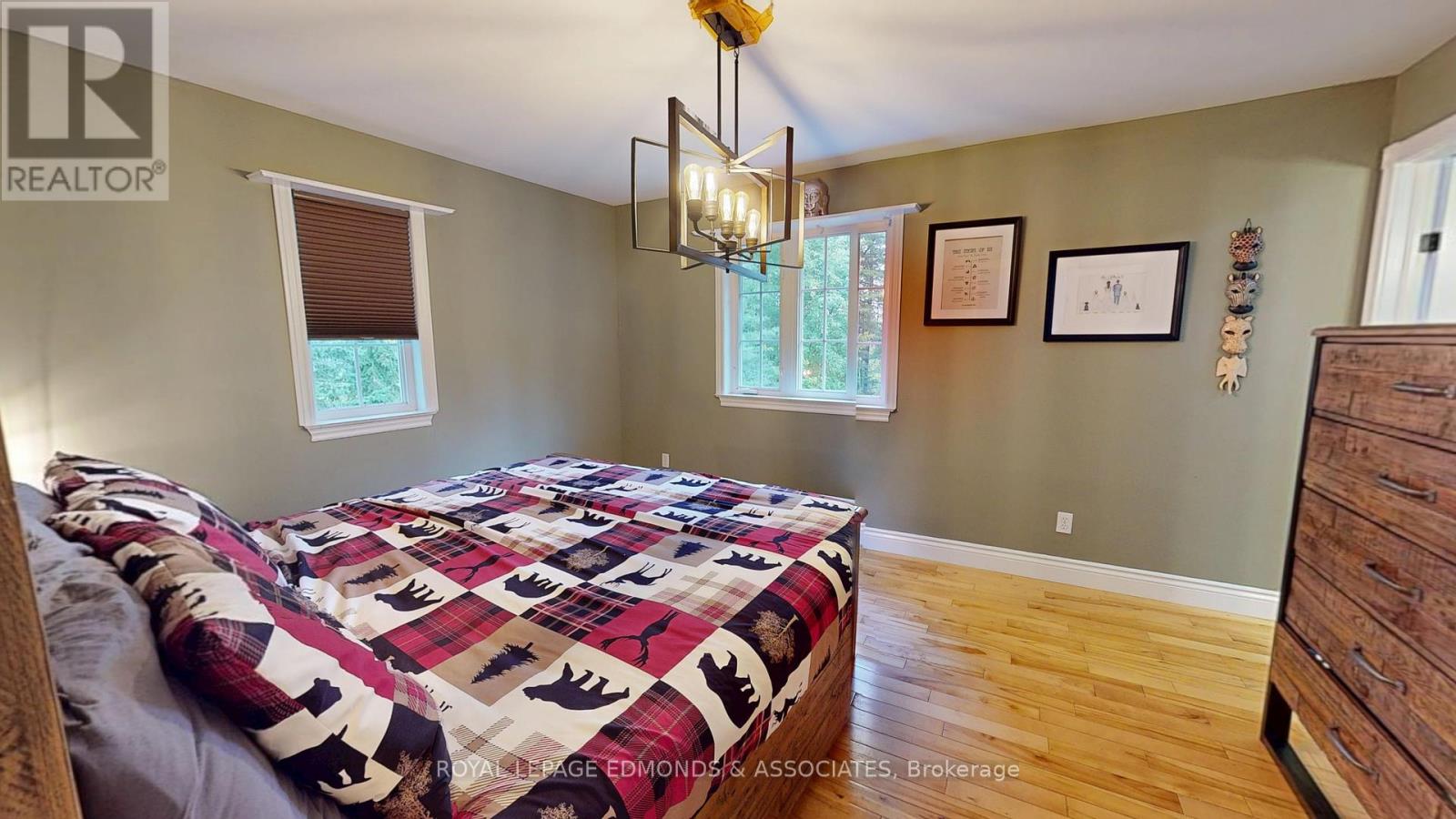 4 Steffen Street, Petawawa, Ontario  K8H 3L8 - Photo 21 - X12421903