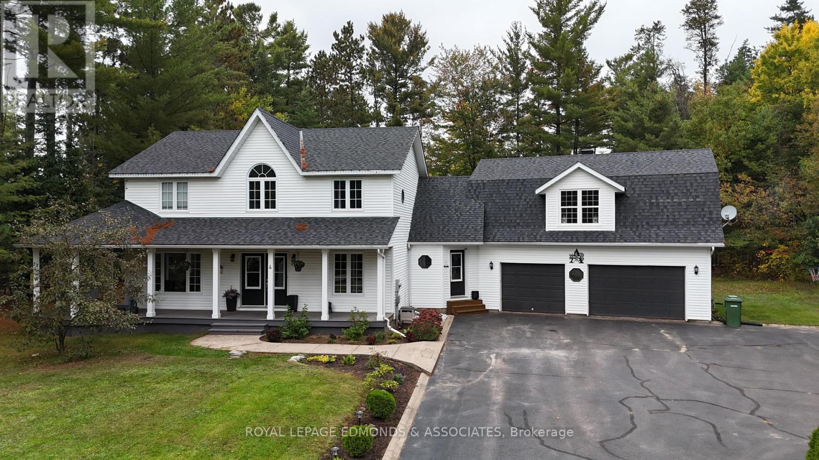 4 STEFFEN STREET, Petawawa, Ontario