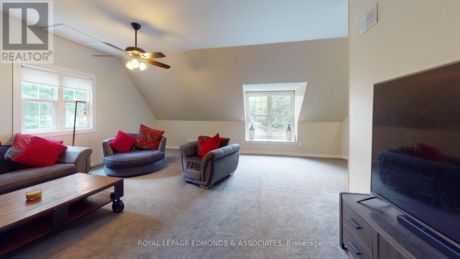 4 Steffen Street, Petawawa, Ontario  K8H 3L8 - Photo 41 - X12421903