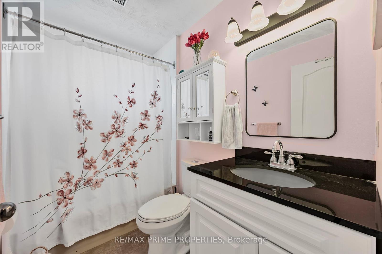 201 - 585 Atherley Road, Orillia, Ontario  L3V 7L5 - Photo 14 - S12424558