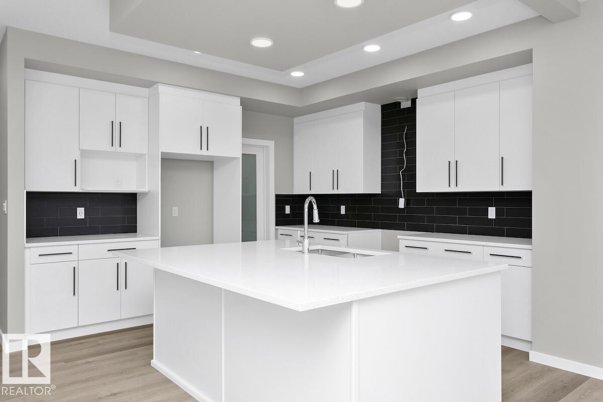 2367 Egret Wy Nw, Edmonton, Alberta  T6M 3G8 - Photo 4 - E4459258